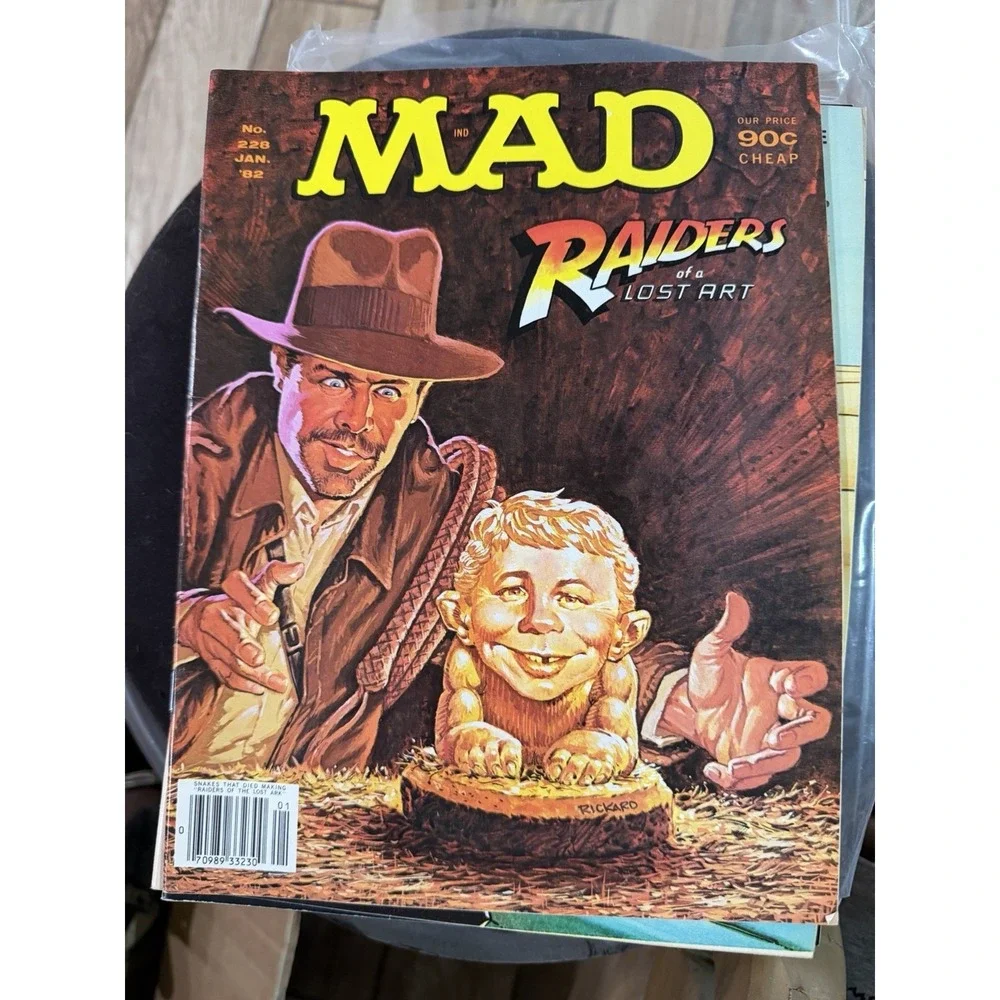 Vintage 1982 MAD Magazine Issues‎ 228-235, Lot of 8 comic books